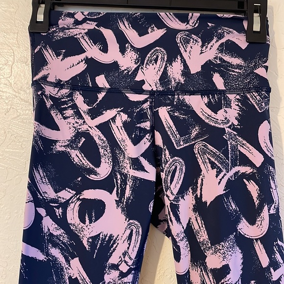 Lululemon cropped leggings - Picture 3 of 9